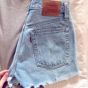Levi’s 501 shorts